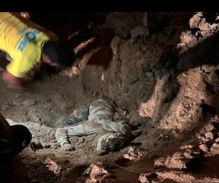 Big accident in Chhattisgarh's Manendragarh-Chirmiri-Bharatpur district, four died due to mudslide during excavation, khabargali