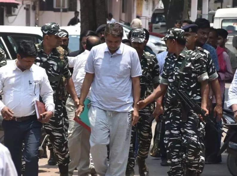 Anwar Dhebar's remand extended, ED accused of harassment, threatened to commit suicide in front of the judge, money laundering being done under the guise of alcohol, Nitesh Purohit alias Appu arrested, Raipur, Chhattisgarh,khabargali