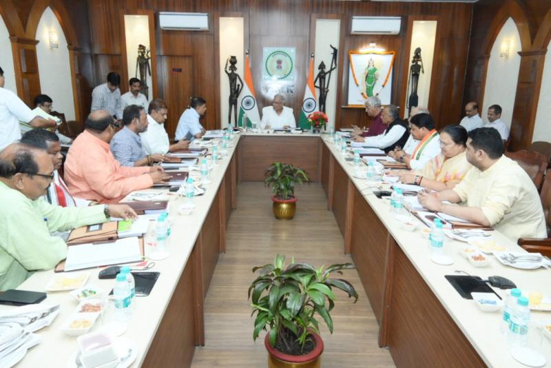 Many important decisions were taken in the meeting of Bhupesh cabinet, DA of government employees increased by 5 percent, pension eligibility limit increased from 33 to 30, voluntary retirement from 20 to 17 years, Chief Minister Bhupesh Baghel, Chhattisgarh, News,khabargali