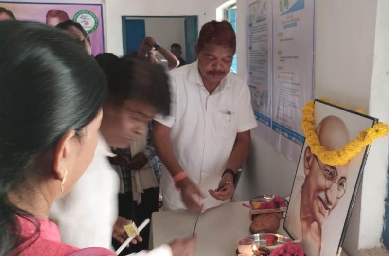 Chairman of Chhattisgarh Handicrafts Development Board, Chandan Kashyap, village Karandola Bhanpuri of Bastar district, Shishal craft training program, Chhattisgarh, Khabargali