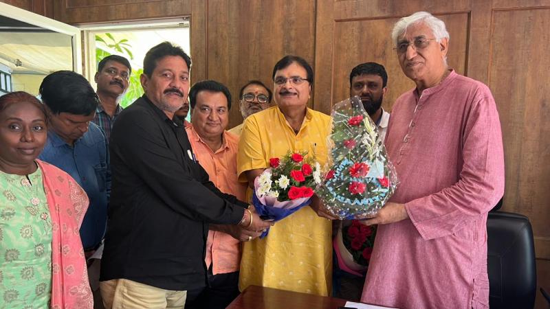 Deputy Chief Minister Shri T.S. After meeting with Singhdev, the health workers union announced the end of the strike, Raipur, Chhattisgarh,khabargali