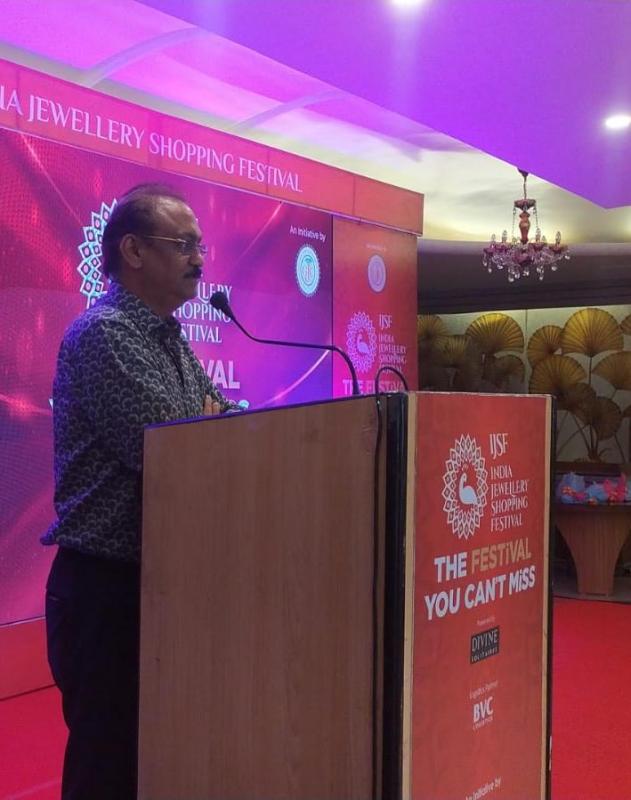 Chhattisgarh's bullion market will be blessed with festive purchases, GJC India Jewelery Shopping Festival, All India Gem and Jewelery Domestic Council, Dinesh Jain, Ashok Bardia, AT Jewellers, Rajesh Rokde, Anil Bardia, President of Chhattisgarh Sarafa Association, Raipur Sarafa Suresh Bhansali, president of the association, khabargali