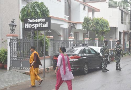 ED raid at Jubesta Hospital and its director Dr. Dalla, Devendra Nagar, Raipur, Chhattisgarh, Khabargali.