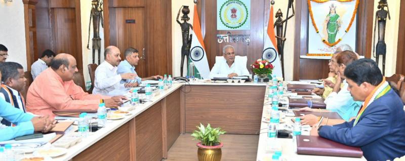 Bhupesh Cabinet took many important decisions, considering New Swagat Vihar Colony as an unauthorized colony, regularization process will be taken, plots will be given to traders in Nava Raipur at the rate of Rs 540 per square feet instead of Rs 945, Sudeep Thakur in Chhattisgarh State Hindi Granth Academy, Chhattisgarh  , Khabargali