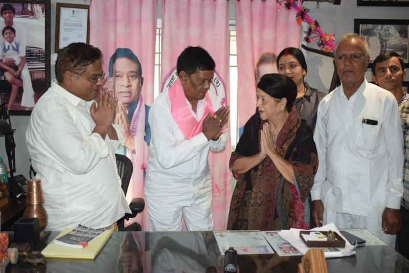 Another rebel Congress MLA Kismat Lal Nand has joined Janata Congress, Congress candidate from Saraipali will be Jogi, Chhattisgarh Assembly Elections, Khabargali