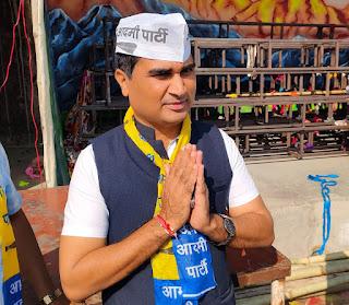 Aam Aadmi Party Raipur West Legislative Assembly candidate Nandan Singh, election campaign, Chhattisgarh Assembly Elections, Khabargali