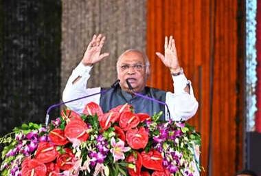 Kodatraai village of Raigarh district of Chhattisgarh, conference of confidence of the state government, Congress President Mallikarjun Kharge, Khabargali