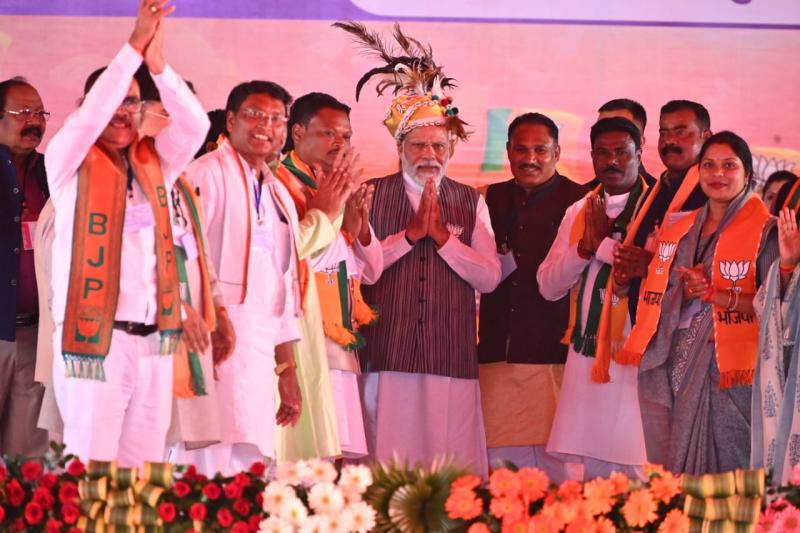 Prime Minister Narendra Modi, North Bastar Kanker, Election rally, PM Modi's big announcement: BJP will make better arrangements for tendu leaf sellers, will give remuneration and bonus, Chhattisgarh Assembly Elections, Khabargali