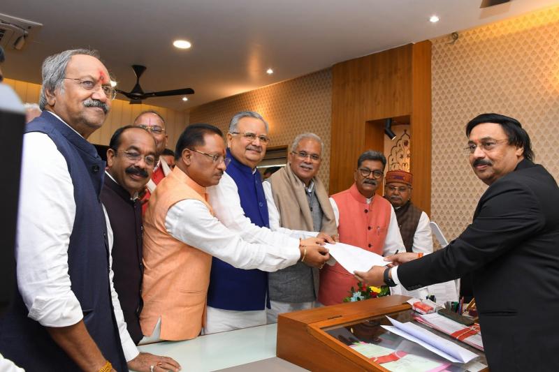 Former Chief Minister Dr. for the post of Speaker of Chhattisgarh Legislative Assembly.  Raman Singh filed nomination papers, Chhattisgarh, Khabargali.