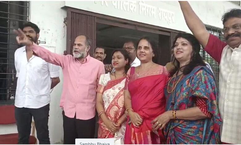 After the change of power, now there is a crisis of distrust in corporate governments! BJP engaged in siege, Raipur Mayor Ejaz Dhebar, Raipur Municipal Corporation Leader of Opposition Meenal Choubey, Bilaspur, Chhattisgarh, Khabargali