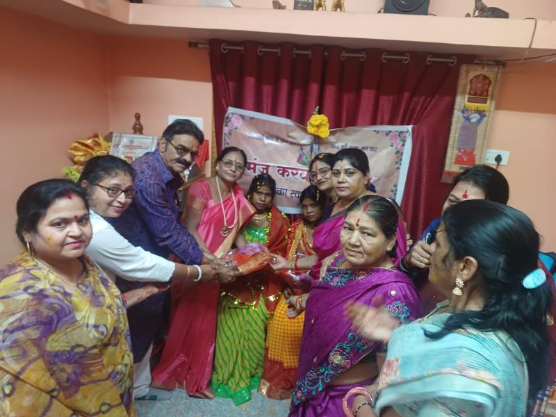 Beti Bachao Manch performed the Chunari ritual of a needy poor girl, Lalit Mishra State President, Raipur, Chhattisgarh, Khabargali