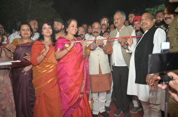 Inauguration of the newly constructed Swami Vivekananda Sarovar-Budhatalaab path by Raipur Smart City Limited today under the chairmanship of Deputy Chief Minister and Urban Administration Minister Arun Sao, Chief Hospitality and School and School Education Minister Brijmohan Agarwal, Chhattisgarh, Khabargali.
