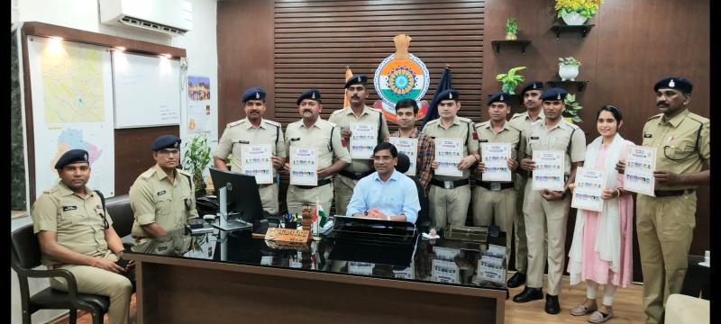 Twelve police officers and employees of Raipur district became Cop of the Month for the month of February 2024, Raipur, Chhattisgarh, Khabargali