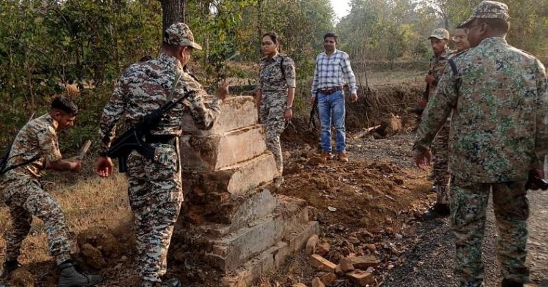 Security forces killed 29 Naxalites in Chhattisgarh: Two people with 27 lakh bounties killed, 3 soldiers injured; encounter lasted for 5 and a half hours, 28 encounters in three and a half months, 43 Naxalites killed, Border Security Force, BSF, District Reserve Guard, DRG, Hapatola forest of Abujhmad under Chhotebethiya police station, Chhattisgarh, Khabargali