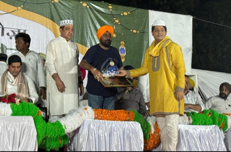 Rajya Sabha MP Imran Pratapgarhi arrived to attend Roza-Iftar program, 'Dawate Roza Iftar' program organized by Baijnathpara, Chotapara and Muslim community of Raipur at Gaus Memorial Ground, Raipur, Mayor Ejaz Dhebar, Chhattisgarh, Khabargali