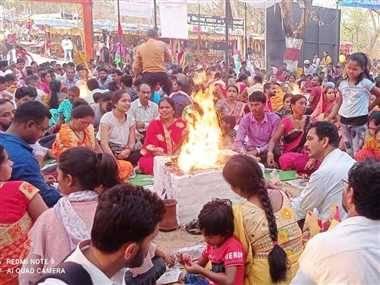 Havan Puja on Ashtami in Devi temples, Ashtami date of Chaitra Navratri, Mahamaya temple located in old colony, Akashvani Kali temple, Kankali temple, Amapara Sheetla temple, Banjari Mata University, Raipur, Chhattisgarh, Khabargali