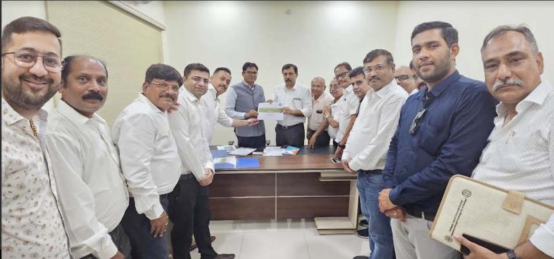 Cabinet Minister Choudhary gives green signal to South Central Asia's largest market wholesale corridor, Chhattisgarh Chamber of Commerce and Industries state president Amar Parwani, general secretary Ajay Bhasin, treasurer Uttam Golcha, executive president Rajendra Jaggi, Vikram Singhdev, Ram Mandhan, Manmohan Agrawal, Chhattisgarh, Khabargali