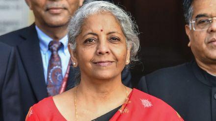 Nirmala Sitharaman de sikasɛm nhyehyɛe a edi kan a ɛfa Modi tenure 3.0 ho bɛma nnɛ, akyɛde kɛse ama akuafo ne ahiafo... Latest news nirmala sitaraman political news budget 2024