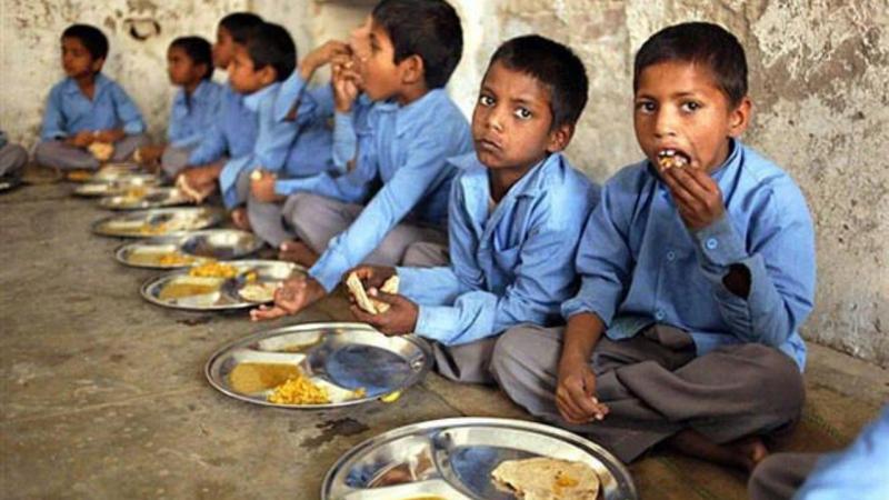 Health of 11 school children deteriorated after eating mid-day meal, 4 in critical condition latest news Hindi news Chhattisgarh news khabargali 