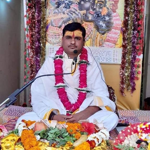 Shri Shiv Mahapuran Katha Gyaan Yagna will be organized from 29th at Shri Shiv-Sai-Hanuman temple situated in Gayatri Nagar. The narrator will be Acharya Pt. Shivanand Maharaj of Chitrakoot Dham, the blessed disciple of Tulsi Peethadhishwar Jagatguru Shri Rambhadracharya ji. Organiser will be Shri Radha Rani Pariwar, Raipur, Chhattisgarh, Khabargali.