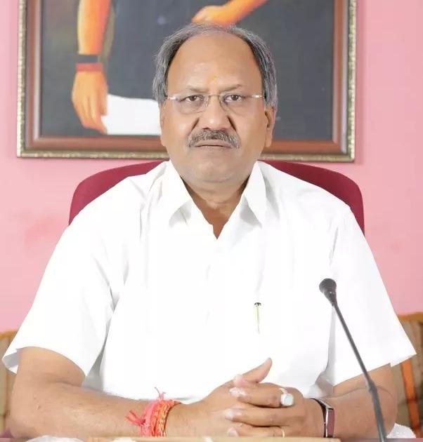 50 thousand youths will tell how Raipur can become a developed and modern city, MP Brijmohan Agrawal's innovative event on 10 years of Modi government ⁠ Naya Bharat Utsav is being organized in 100 colleges of Raipur Lok Sabha including central educational institutions - Brijmohan Agrawal will have direct dialogue with the youth, Khabargali