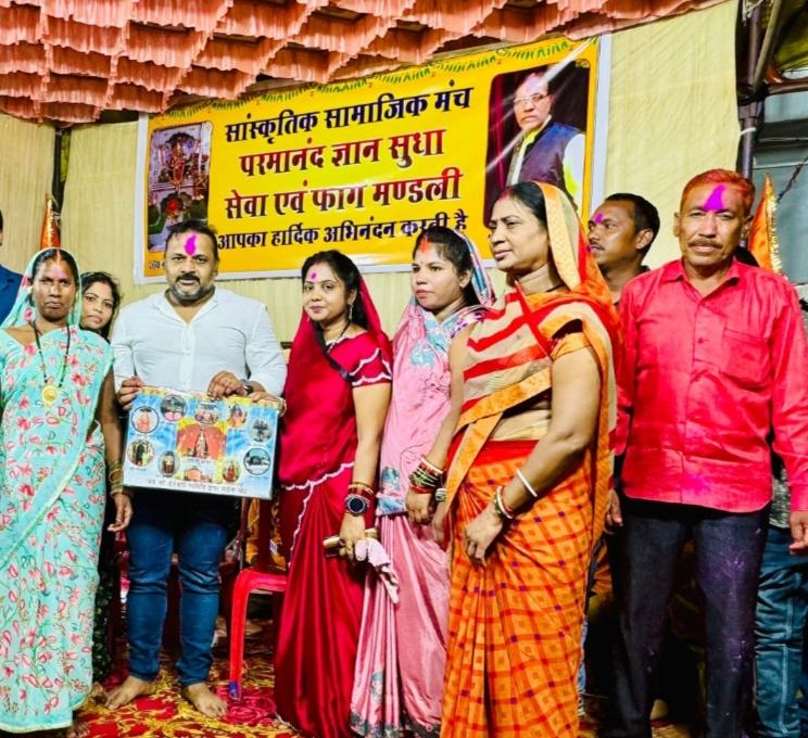 Chhattisgarh state level two day Jasgeet and Tableau competition in Chirrapara, Bhatgaon Raipur, Jai Maa Danteshwari Parmanand Gyan Sudha Seva and Phag Mandali, former president of Chhattisgarh Building and Other Construction Workers Welfare Board Sushil Sunny Agarwal, Raipur, Chhattisgarh, Khabargali
