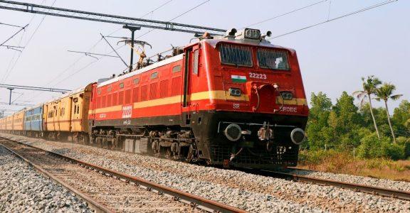 These 6 trains passing through Raipur have been cancelled, Tata-Bilaspur Express is also affected...  latetnewshindinewscg bignews  khabargali 