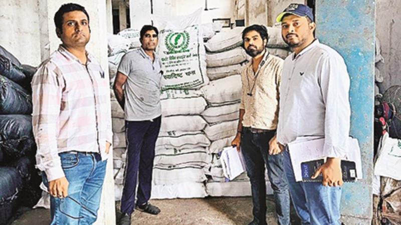 Pulses worth Rs. 1.75 crore seized, hoarding case registered, action taken against pulse miller for illegal storage in Raipur, Chhattisgarh, Khabargali