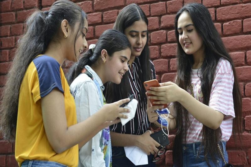 Yesterday was the last day to take admission in colleges, the Higher Education Department gave the last chance...  student latestnews cg news khabargali  