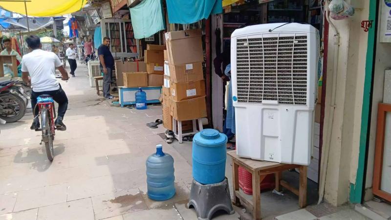 Chhattisgarh bandh ineffective, shops remained open, former MLA had a scuffle with the police... Cg big news hindi news latest news cg Big news khabargali