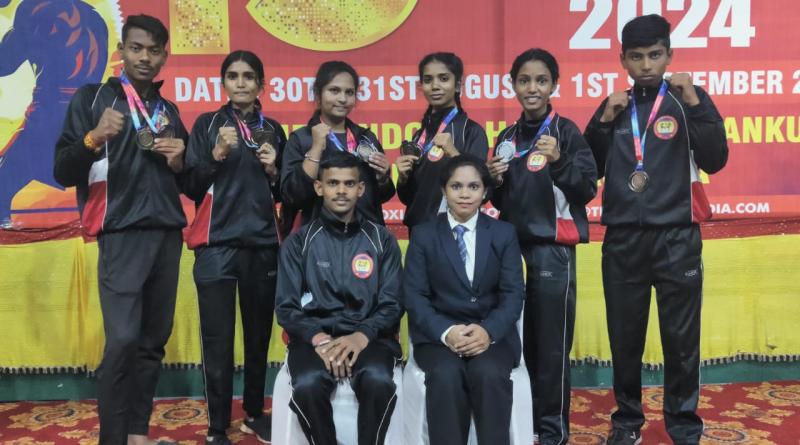 15th National Thai Boxing Championship, Chhattisgarh won 10 medals including 06 gold, 02 silver and 02 bronze in the 15th National Thai Boxing Championship. Riya Janghel of Raipur and Kanika Chandrakar of Durg won 02 gold medals each. Yashika Reddy of Raipur and Harsh Kashyap of Durg also won gold, Khabargali
