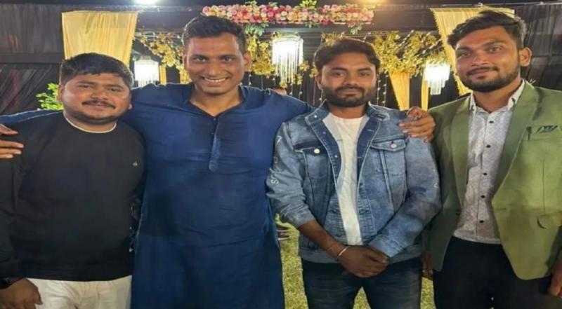 BJP's post is going viral on social media, in discussion, BJP posted a photo of two main accused of Sarguja case with Congress MLA from Bhilai Devendra Yadav, Chhattisgarh, Khabargali