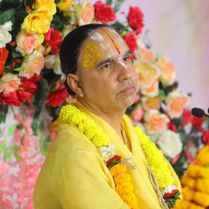 Satsang is the only solution for welfare: Swami Raghavacharya, Raipur, Khabargali, Bhagwat Mahapuran week is going on in the Mahamaya temple premises of the capital