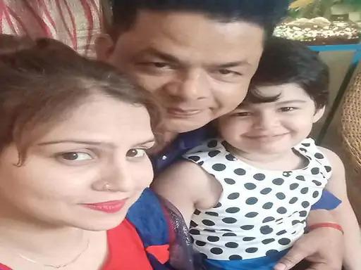 Head constable's wife and daughter murdered with sword and knife, found half naked surajpur news hindi news latest news khabargli 