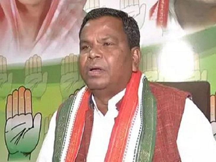 पूर्व मंत्री लखमा उनके पुत्र नहीं पहुंचे ईडी के दफ्तर, अफसर दिनभर करते रहे इंतजार खबरगली Former minister Lakhma and his son did not reach ED office, officers kept waiting for them the whole day cg news cg big news latest news khabargali