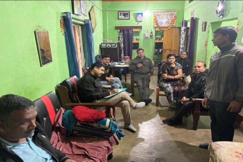  एसीबी की बड़ी कार्रवाई, तीन कॉन्टेबल व लेखा अधिकारी के घर पर दबिश  खबरगली Big action by ACB, raid on the house of three constables and accounts officer cg news hindi news cg big news latest news chhattisgarh news cg big news hindi news cg latestnews khabargali 