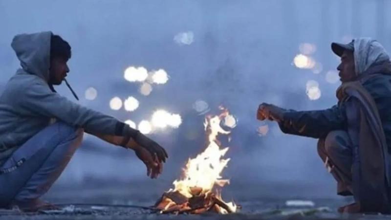 छत्तीसगढ़ में अचानक पड़ने लगी कड़ाके ठंड, प्रदेश के एक दो स्थानों में होगी बारिश खबरगली Suddenly severe cold started in Chhattisgarh, there will be rain in one or two places of the state cg news cg big news latest news cg big news khabargali
