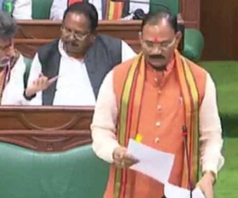 सरकारी डॉक्टरों की बढ़ेगी सैलरी, तीन गुणा से भी ज्यादा वेतन बढ़ाने वित्त को भेजा गया प्रस्ताव  खबरगली  Salary of government doctors will increase, proposal sent to Finance to increase salary more than three times cg news cg big news hind news cg latest news khabargali 