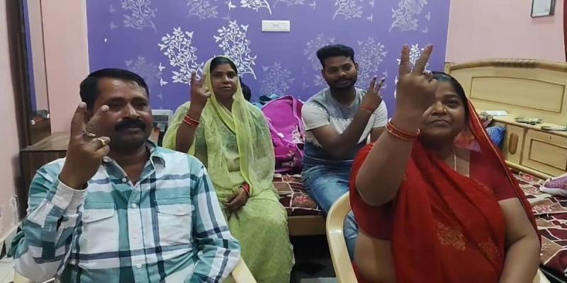This sailor earned 30 crore rupees in 45 days during Maha Kumbh! Prayagraj, Mahara family, Khabargali