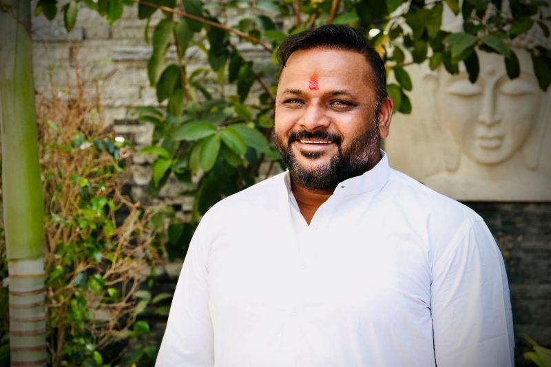 Lakhs of applications are pending in the Labor Department- Sushil Sunny Agarwal, former president and labor leader of Chhattisgarh Building and Other Construction Workers Board, Raipur, Chhattisgarh, Khabargali