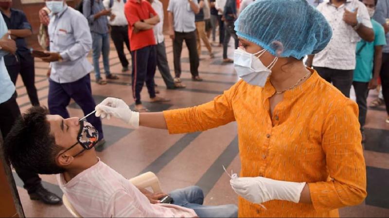 16 new cases of corona found in Chhattisgarh, 5 infected including 2 medical staff Chhattisgarh news hindi news big News latest news khabargli 