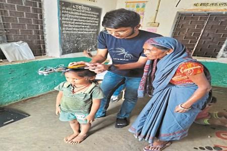 Students created a digital height measuring device, it will tell the weight in a few seconds Chhattisgarh News Raipur news cg hindi News khabargali 