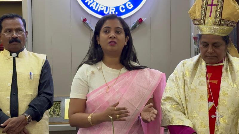 Salem English School receives "PSRAR National Excellence Award 2025", Principal-in-charge Mrs. Rupika Lawrence, Raipur, Chhattisgarh, Khabargali