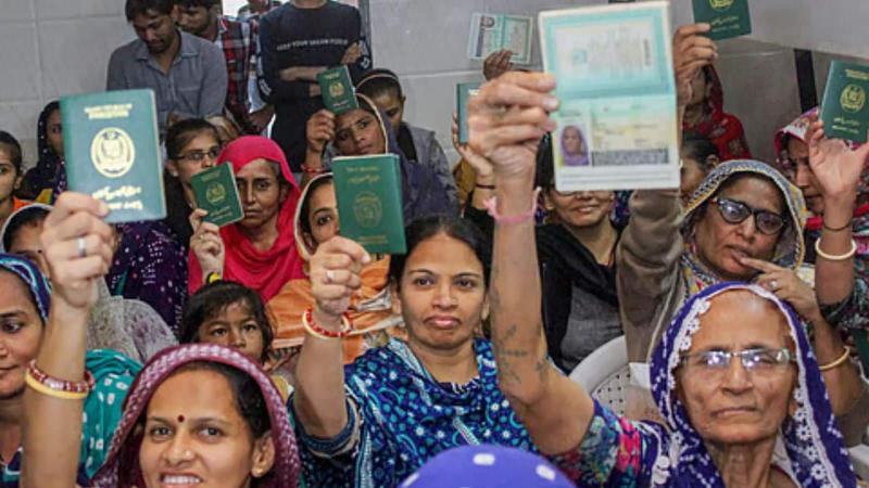 Relief to minorities coming from Afghanistan and Pakistan, they can stay without passport, Home Ministry issued order hindi News big News latest News khabargali 