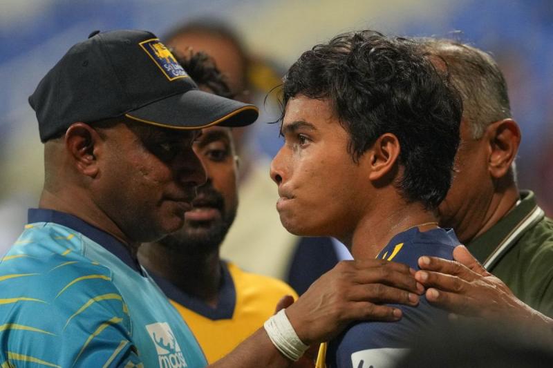 Father suffers heart attack after son hits sixes off Sri Lankan spinner's bowling; Afghan batsman hits five sixes in his over latest News hindi news big News khabargali