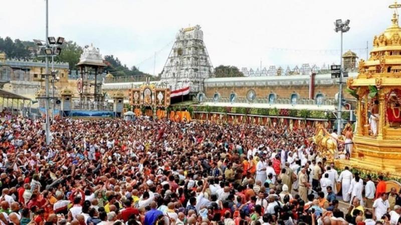 Tirupati received donations worth Rs 918.60 crore this year, setting a new record. Hindi news latest News big news khabargali