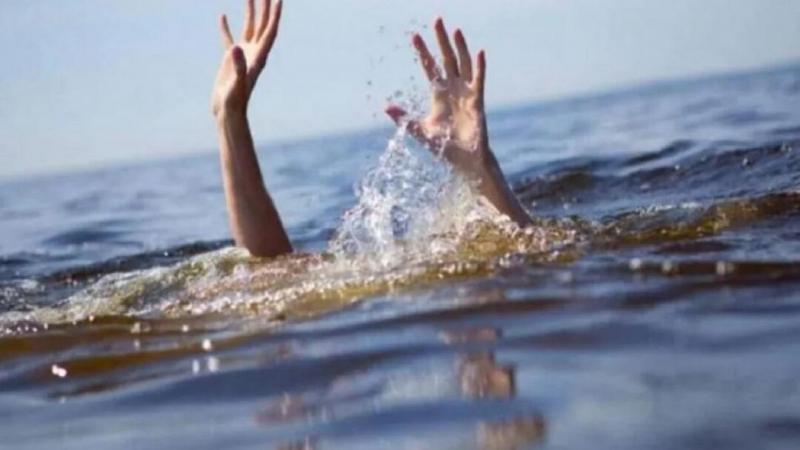 Three friends drowned while trying to save a friend; the fourth was rescued by villagers. Chhattisgarh news hindi News latest news khabargali