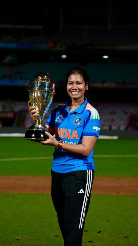 Physiotherapist Akanksha Satyavanshi, Kawardha's daughter Akanksha played a key role in the Indian women's cricket team's victory (79431), has been associated with national teams before, Raipur's daughter Akanksha played a key role in the Indian women's cricket team's victory. Khabargali