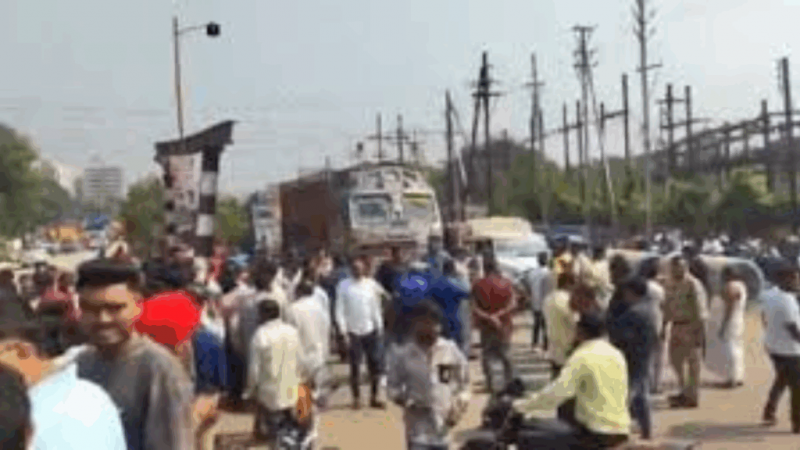 Tragic accident in Raipur: Two children drowned in an open pit, mourning spread across the area. Hindi latest latest news khabargali 