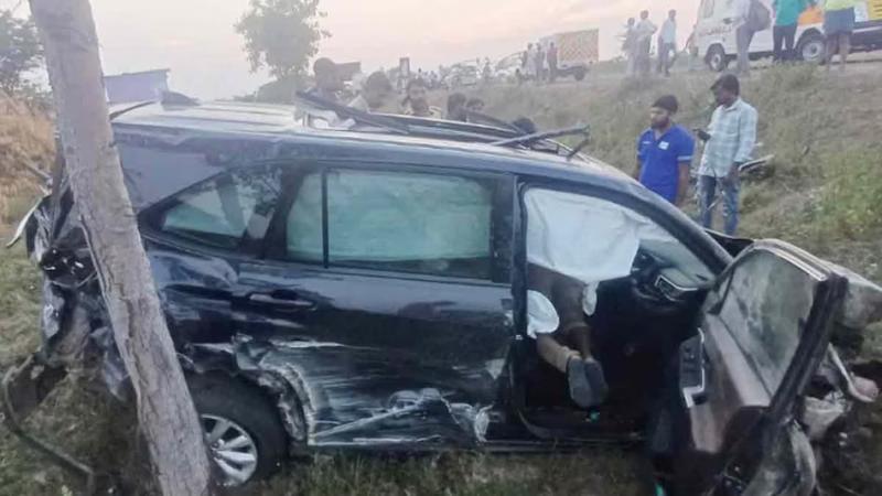 IAS officer dies in car accident, state mourns hindi News latest News khabargali 